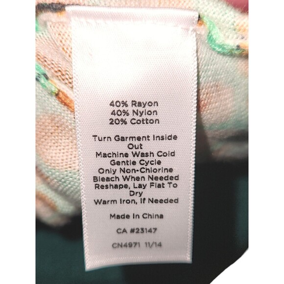 Talbots Button Back 3/4 Sleeves Pear Print Cardigan Sweater Women’s Size… - Picture 5 of 7